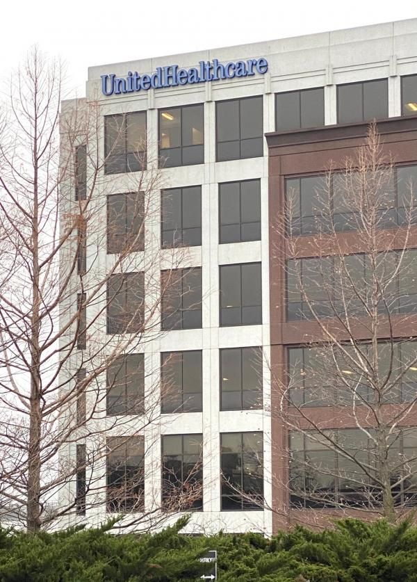 Outdoor view of UnitedHealth Care building